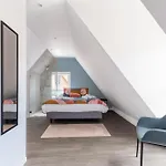 Travel Homes - Republic, Charm In The Heart Of 3*