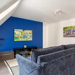 Travel Homes - Republic, Charm In The Heart Of كولمار