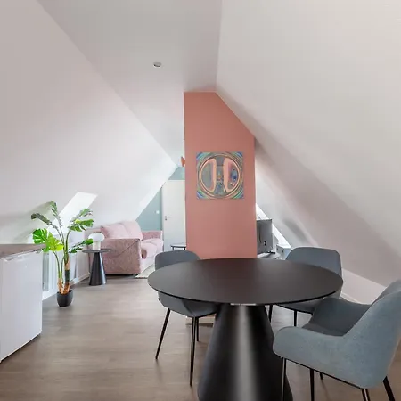 아파트호텔 Travel Homes - Rapp, Charm In The Heart Of 3*